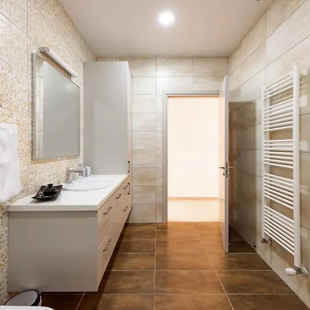 Villa Seafront Cecelia By Ruidoso Luxury