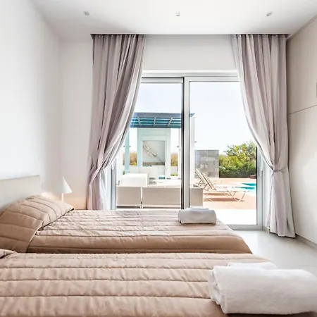 Villa Seafront Cecelia By Ruidoso Luxury *