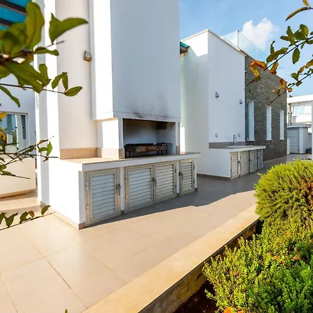 Villa Seafront Cecelia By Ruidoso Luxury