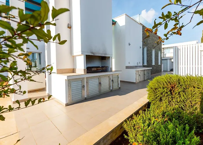 Vila Seafront Cecelia By Ruidoso Luxury