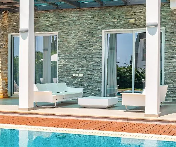 Vila Seafront Cecelia By Ruidoso Luxury Ayia Napa