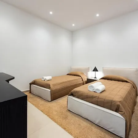 Seafront Cecelia By Ruidoso Luxury Villa *