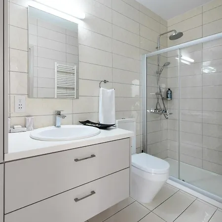 Seafront Cecelia By Ruidoso Luxury Villa *