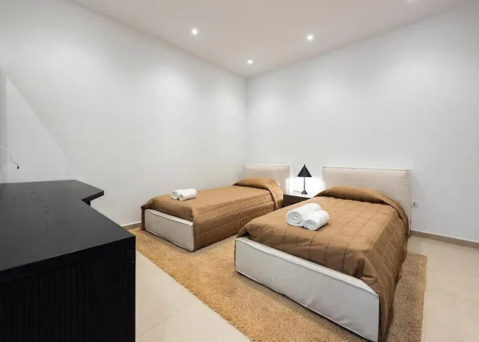 Seafront Cecelia By Ruidoso Luxury Villa *