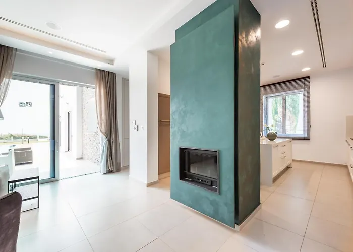 Villa Seafront Cecelia By Ruidoso Luxury Ayia Napa