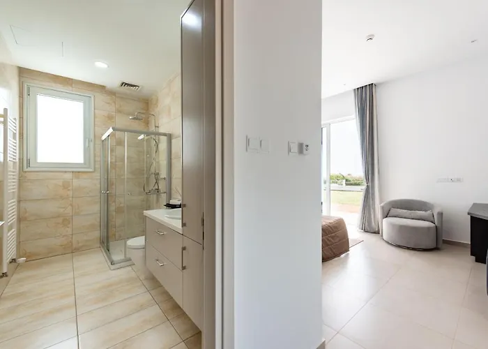 Villa Seafront Cecelia By Ruidoso Luxury *